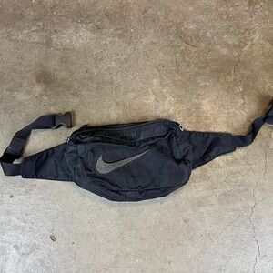 Vintage 90s Nike black waist bag with silver swoosh